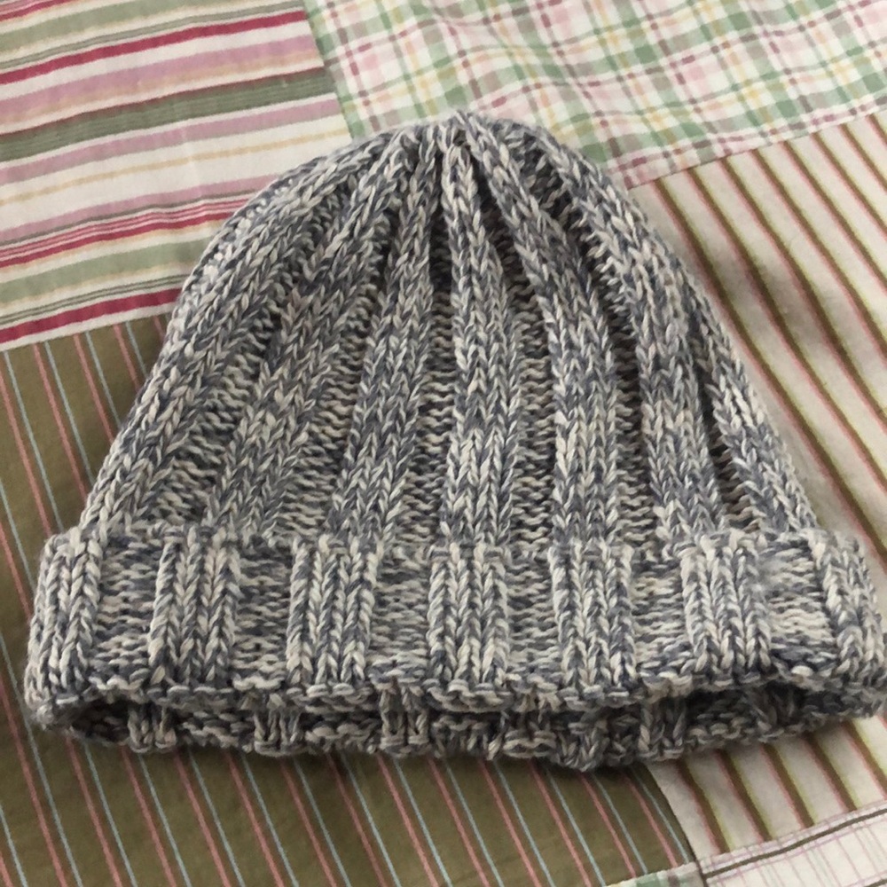 George Gray Beanie with Ribbed Knit Pattern